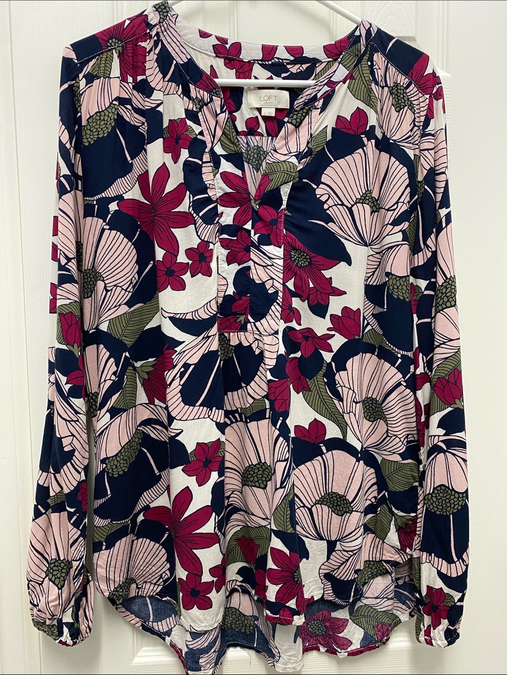 LOFT Navy, Pink & Burgundy Floral Tunic Blouse